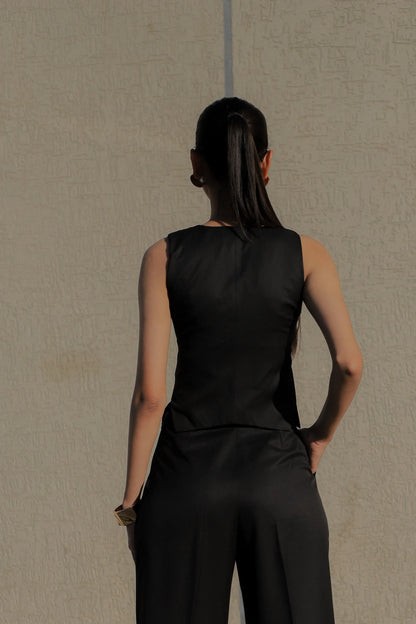 The Final Line Waistcoat detail — formal waistcoat for women, Midweek