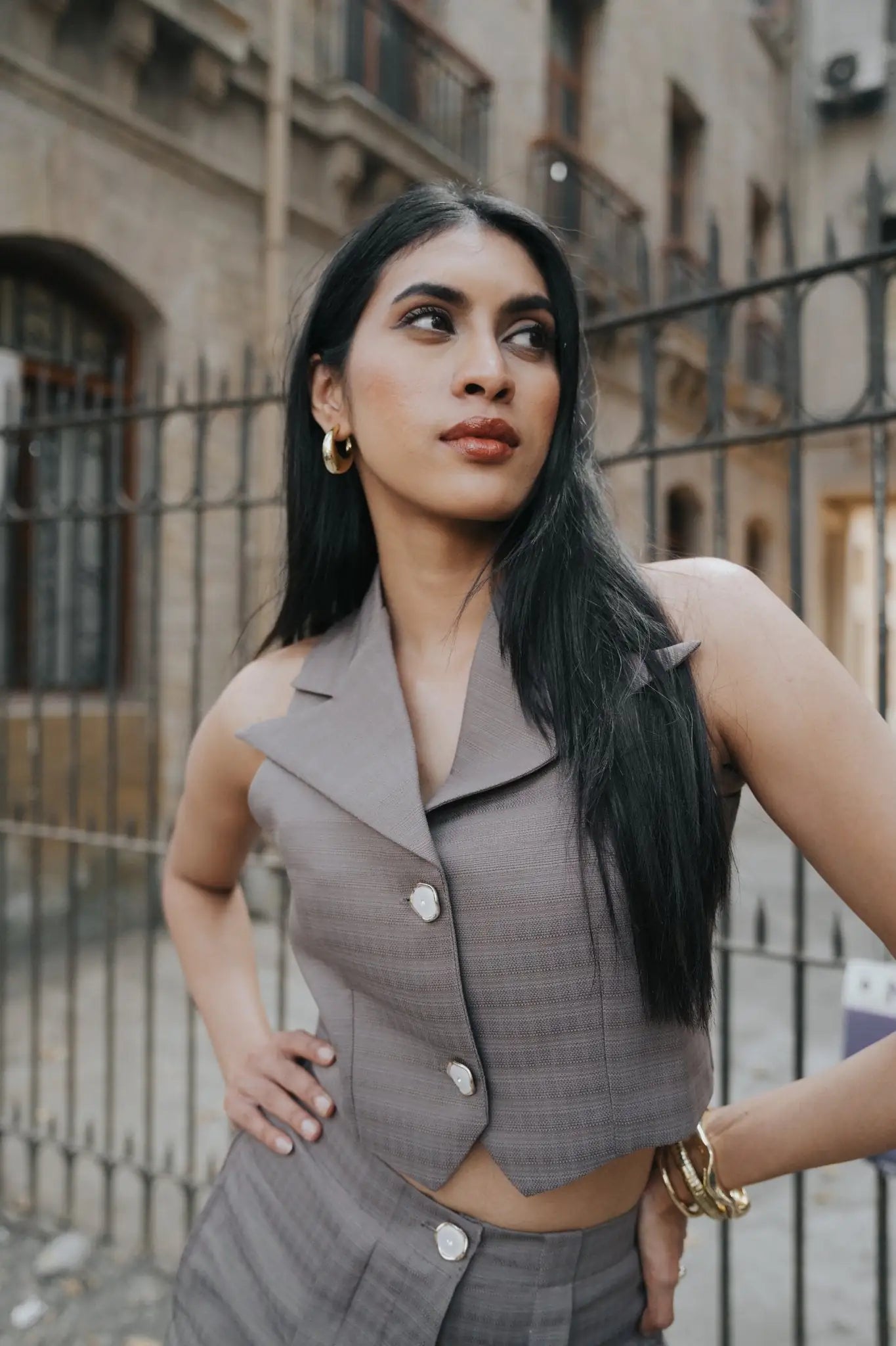 Dessert Oak waistcoat detail — formal waistcoat for women, Midweek
