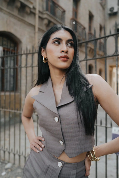 Dessert Oak waistcoat detail — formal waistcoat for women, Midweek